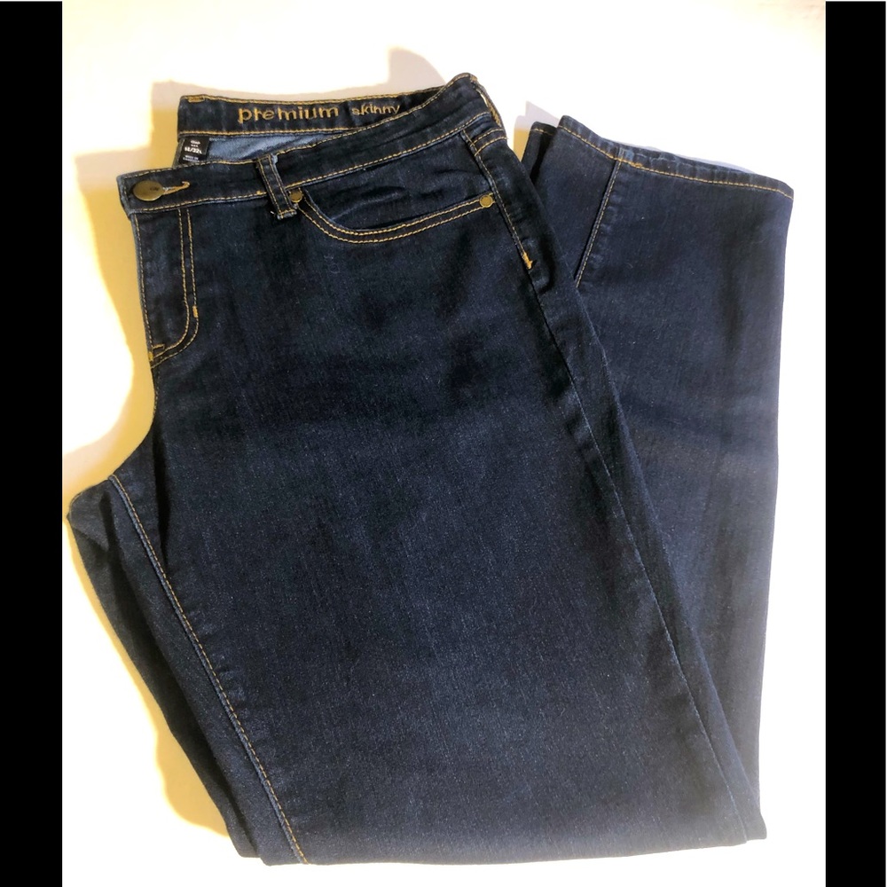 Gap Premium Skinny Jeans.         Size 14/32